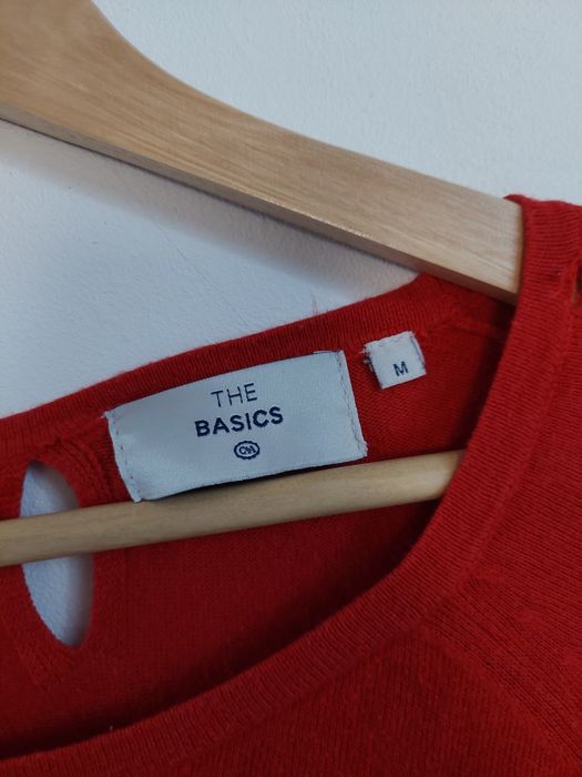 Czerwony sweterek C&A