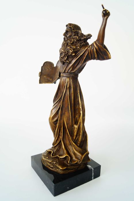 Mojżesz z biblią figura brązu rzeźba figura