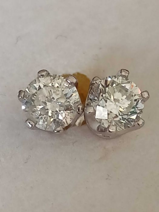 Kolczyki złoto 585 z brylantami 0,82ct (certyfikat )