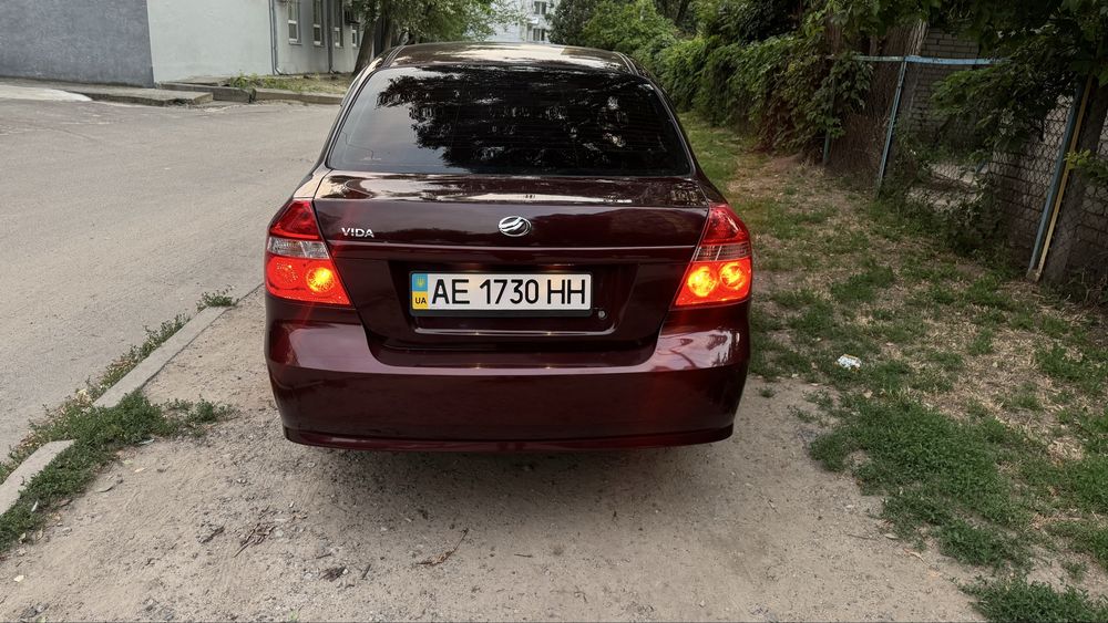 Продам ZAZ VIDA 2012 76тыс