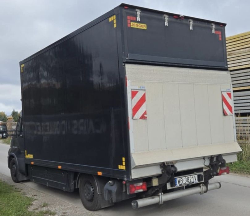 Usługi transportowe, przeprowadzki Warszawa