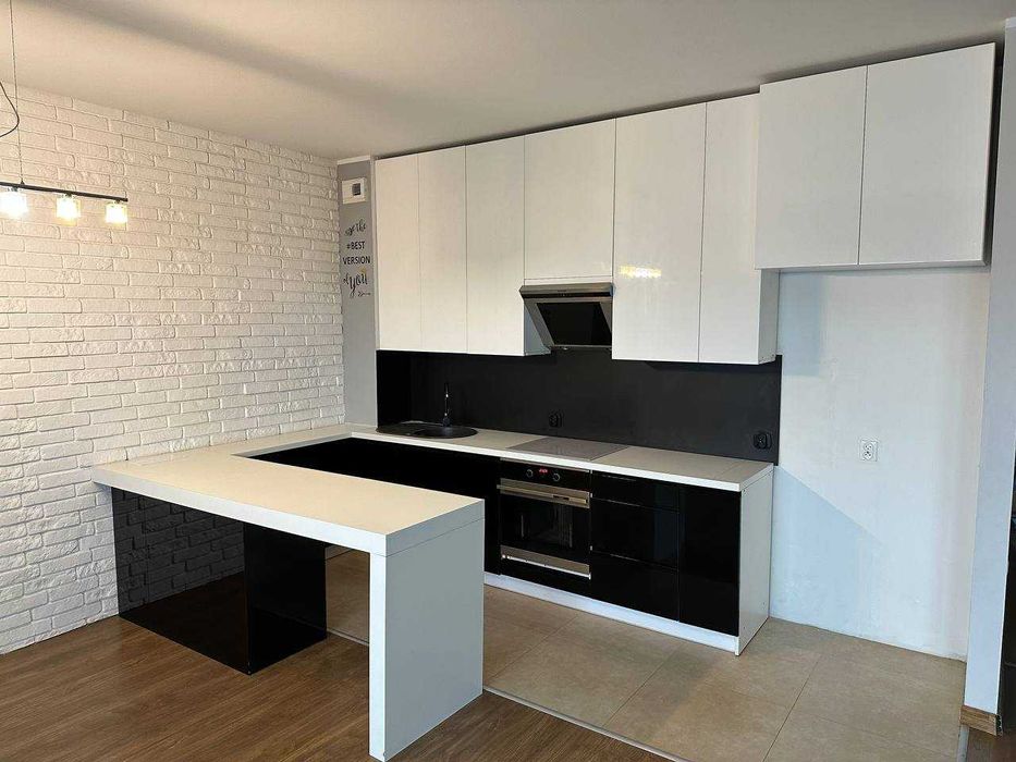 Sprzedam stylową kuchnię w bardzo dobrym stanie