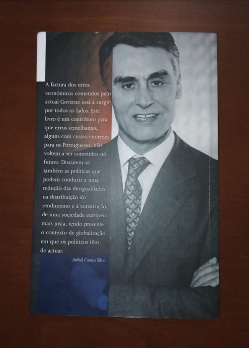 Crónicas de Uma crise anunciada e outros textos - A. Cavaco Silva