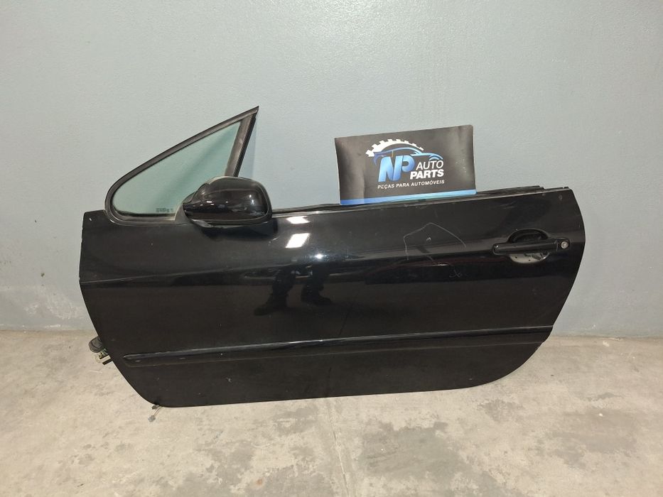 Porta esquerda Peugeot 307 CC