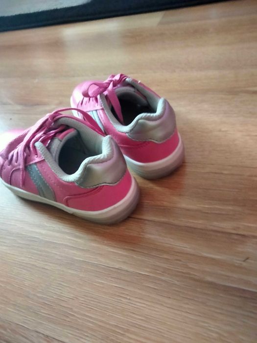 Adidasy różowe świecące