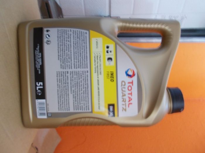 TOTAL Quartz Ineo First 0W-30 ( 5 Lts )