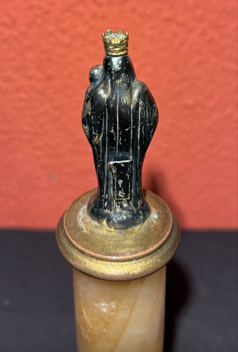 Nossa Senhora do Pilar em Prata base em mármore e metal dourado