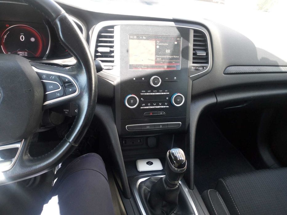 Megane 4 Sport Tourer   1.5DCI  110cv