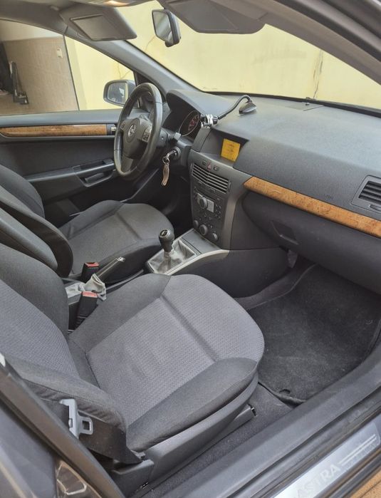 Opel Astra poucos quilómetros