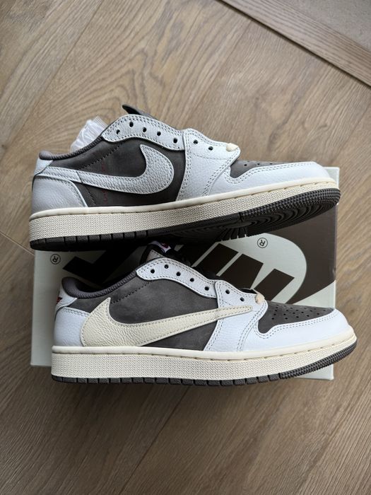 Travis Scott Air Jordan 1 Low OG "Reverse Mocha"