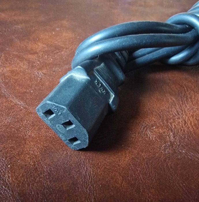 Przewód zasilający IEC C13 / Schuko, kabel komputerowy, 120 cm