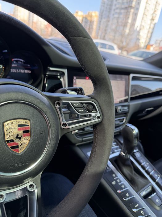 Porshe macan 2019