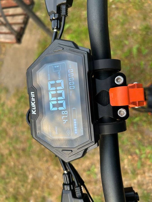 Продам електросамокат kukirin g2 pro
