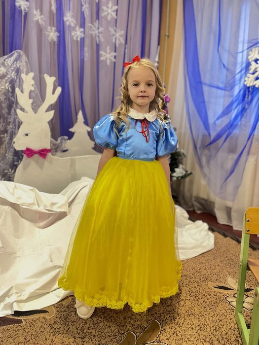 Сукня білосніжки