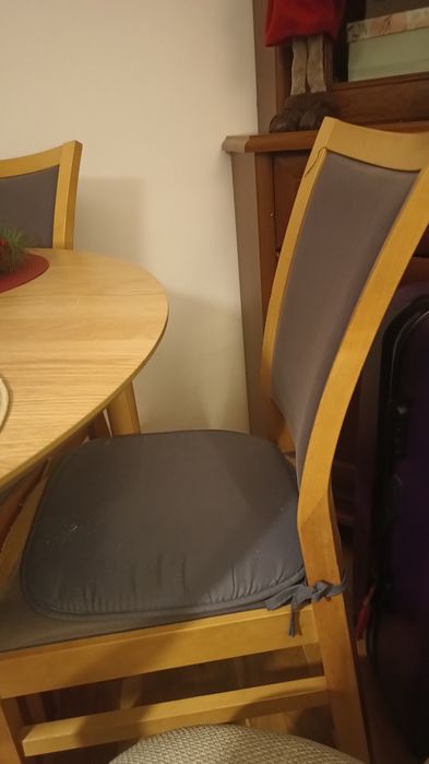 4 używane krzesła Ikea