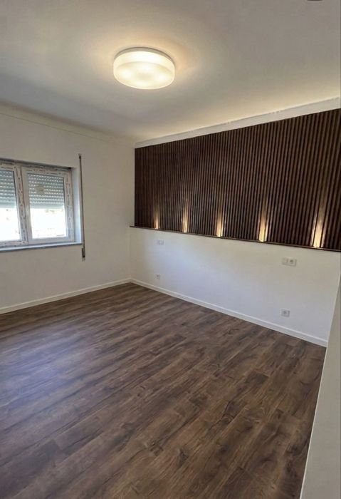 Apartamento t2 remodelado c/sotão