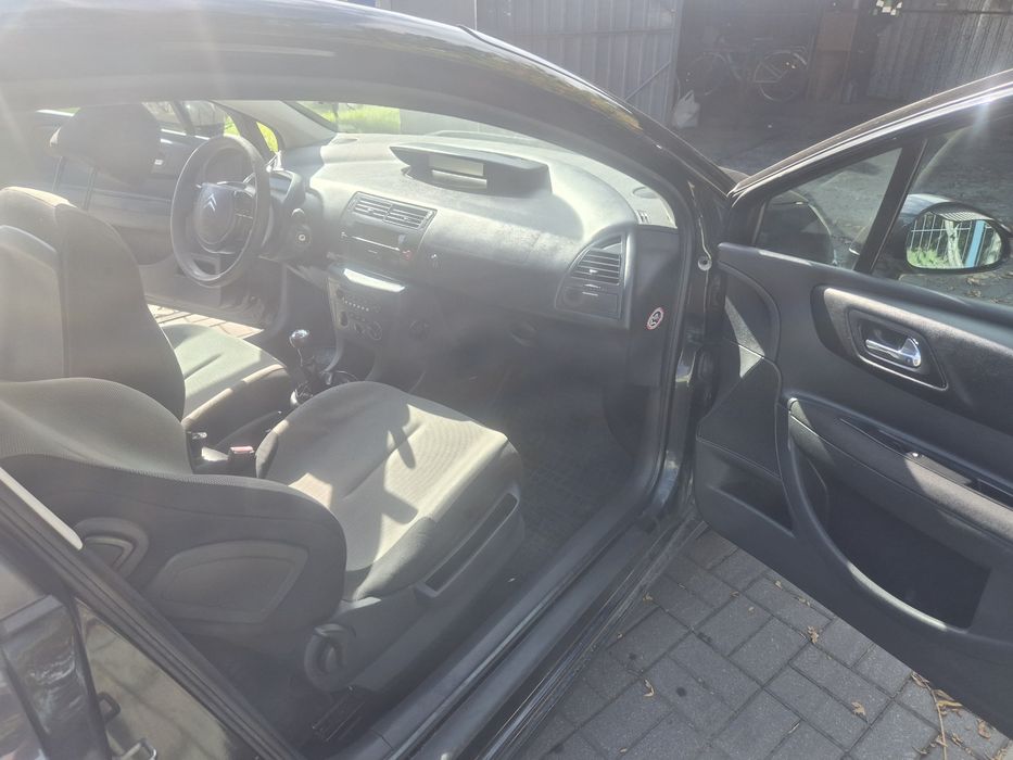 Citroen c4 cupe .