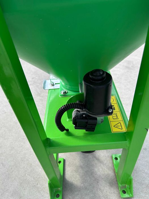Siewnik poplonów poplonu WIKO-PLON dostawa 60l 110l 180l mieszadło
