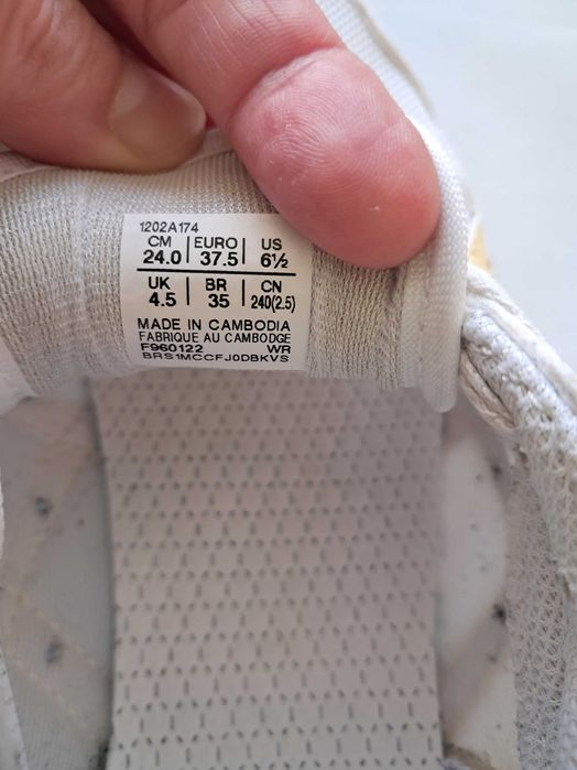 Buty damskie Asics rozm 37,5 białe