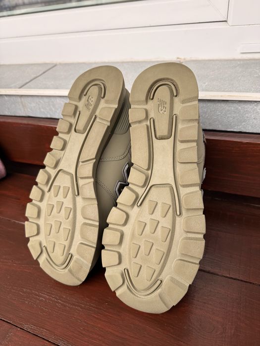 New Balance model ML574- oliwkowe