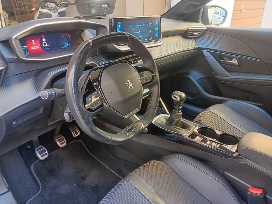 Peugeot 208 GT de 2022