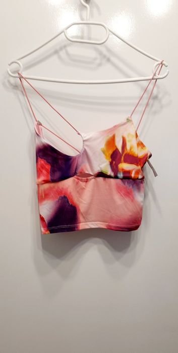 OKAZJA nowy Bershka  top topik 38 m s 36 l 40 kolorowy letni lato