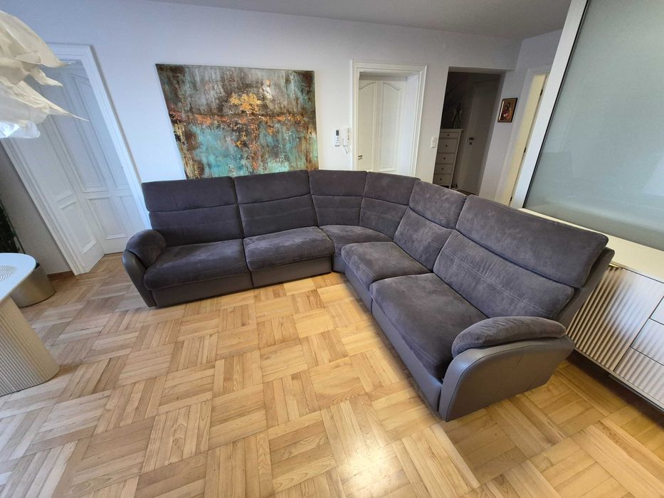 Wygodny duży narożnik