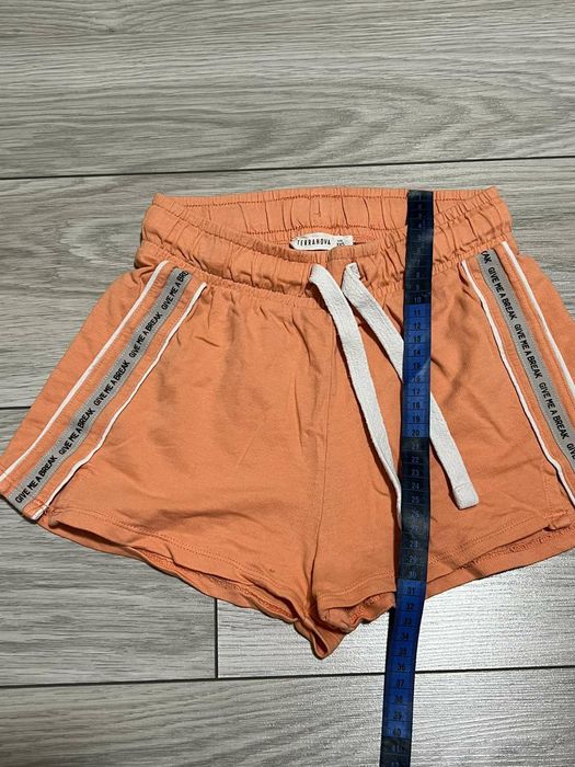 Шортики Terranova