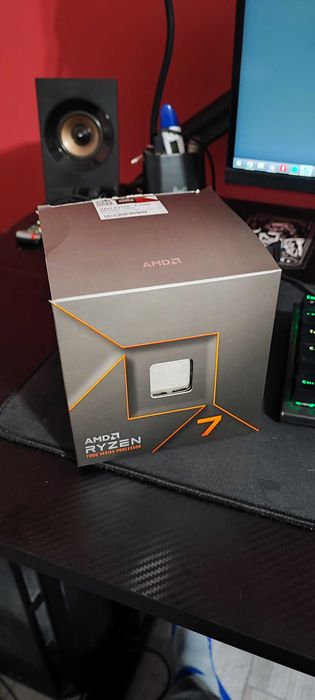 AMD Ryzen 7 7700 + AMD Wraith Prism + BOX | AM5 | 100% sprawny