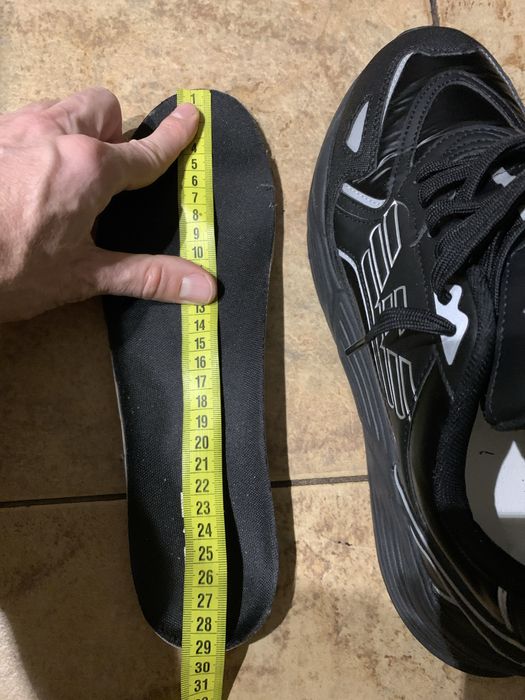 Кросівки Armani. 44