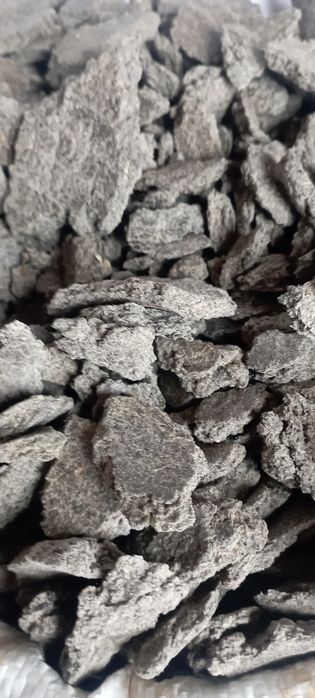 Макуха жарена тоненька не тверда.