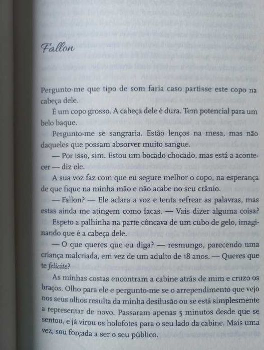 9 de Novembro - Colleen Hoover