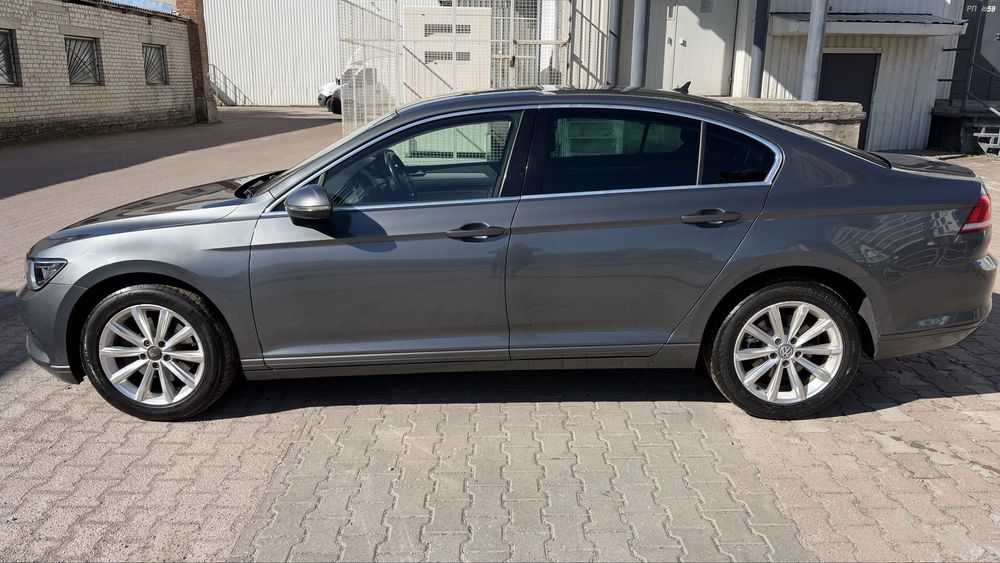 Житомир VW Passat B8 SE 2016 дизель автомат праве кермо в Житомирі