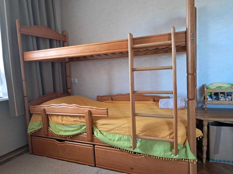 Двоповерхове дитяче ліжко/ Двухярусная кровать