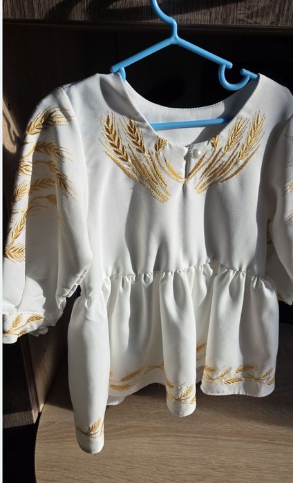 Продам плаття вишиванку 1-1,5 роки