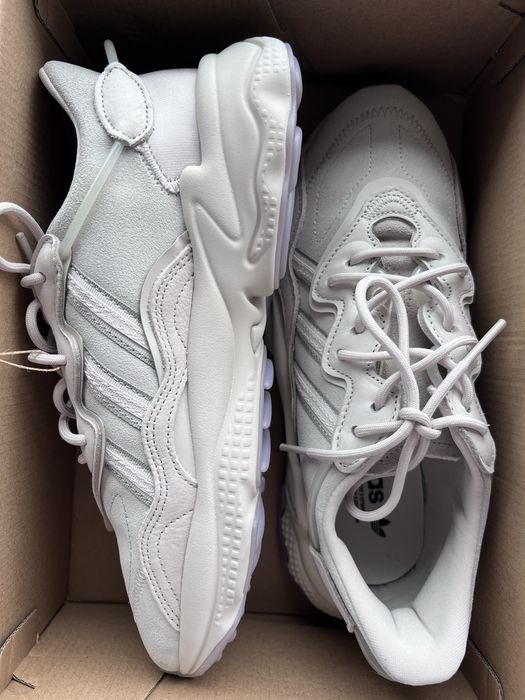 Кросівки adidas ozweego
