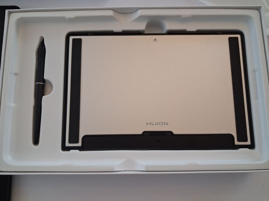 Tablet graficzny Huion Kamvas
