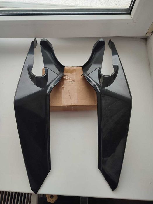 Пластик задний правый и левый KTM Duke 390