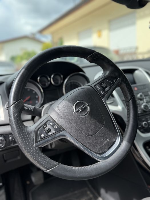 Opel Astra GTC 1.7