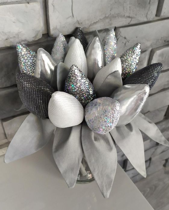 Tulipany glamour walentynki dzień kobiet prezent srebrne złote