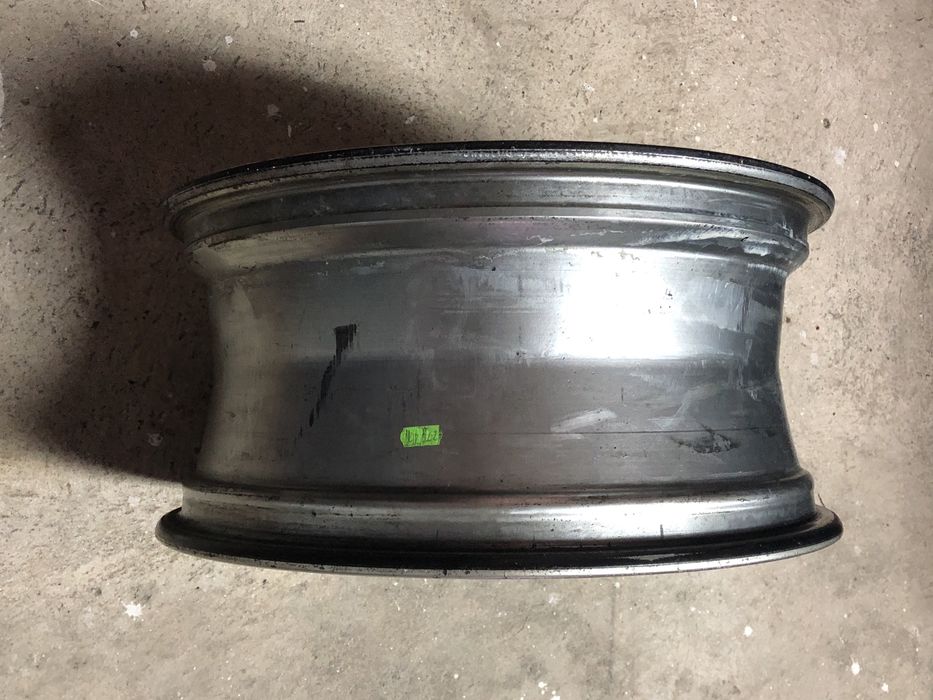 Vendo jantes 19” com furacão 5/100