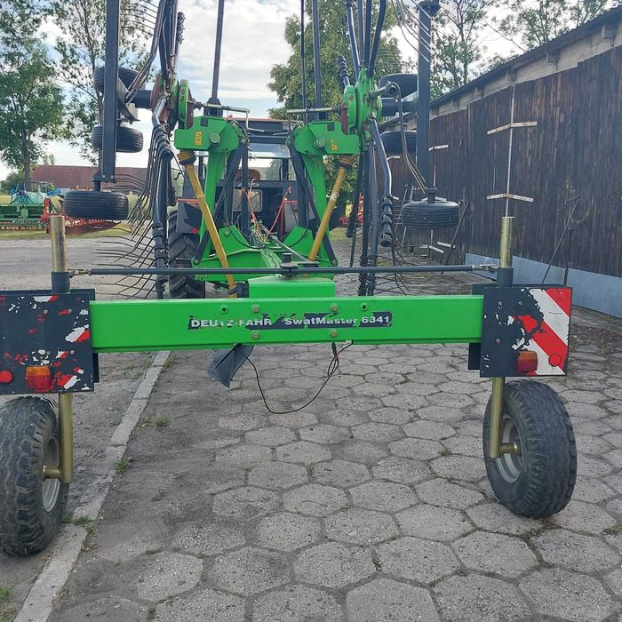 Zgrabiarka Deutz Fahr