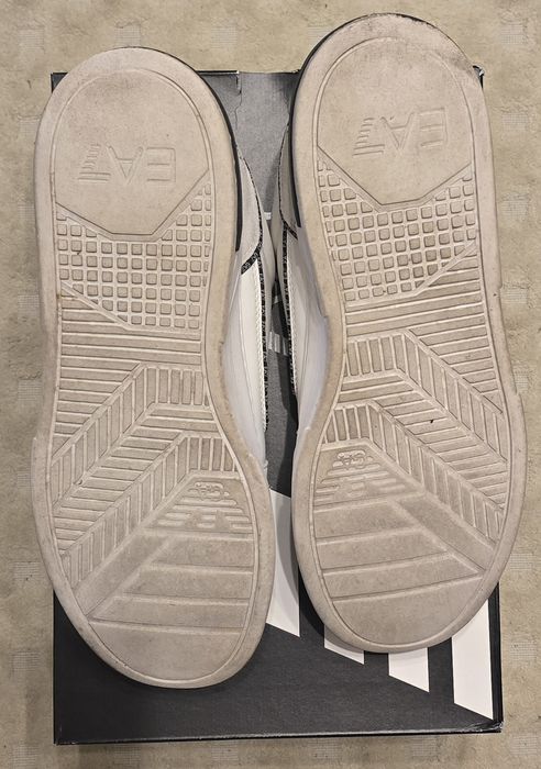 Продам кеди Armani