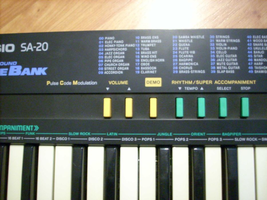 Keyboard Casio SA-20.