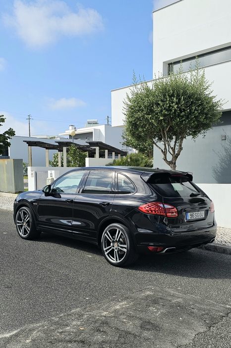 Porsche Cayenne S 3.0 V6 hybrid