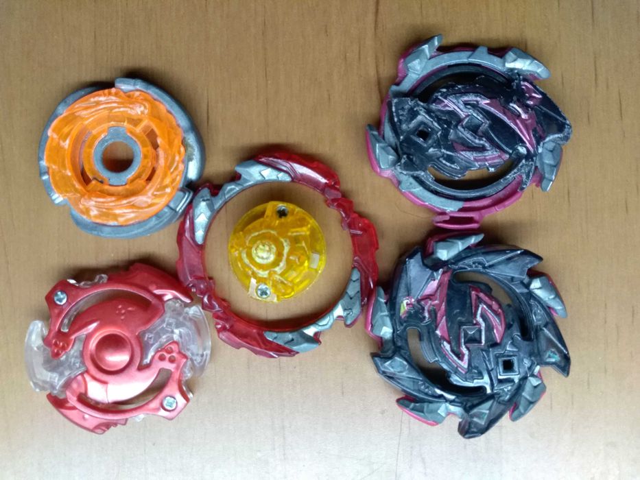 Іграшка бейблейд BEYBLADE