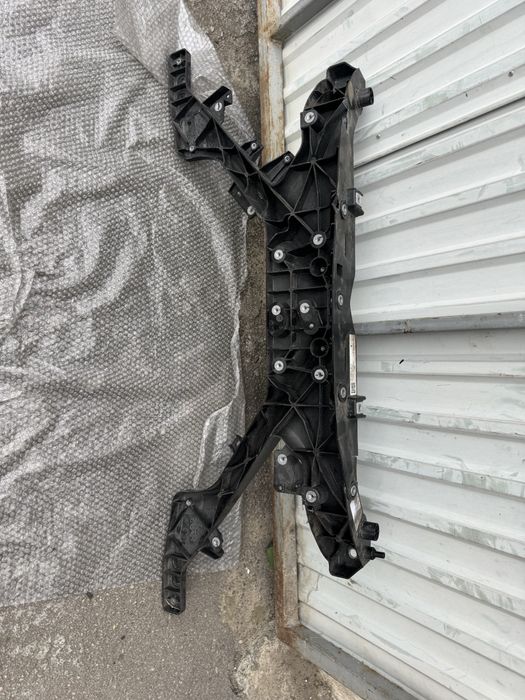 Телевізор tesla model Y