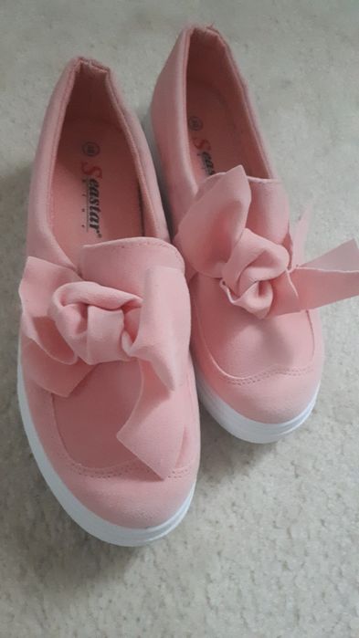 Śliczne różowe buty