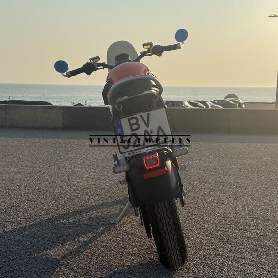 Super Soco TC Max – Elétrica | 2025 | Apenas 1.000 km | IVA dedutivel