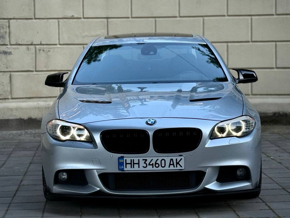 Продам BMW 535D F10 2011 года